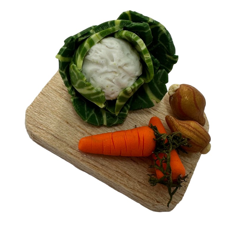 Dolls House Vegetables on Chopping Board Onion Carrot & Cauliflower Kitchen Accessory