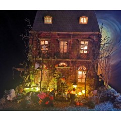 Dolls House Halloween